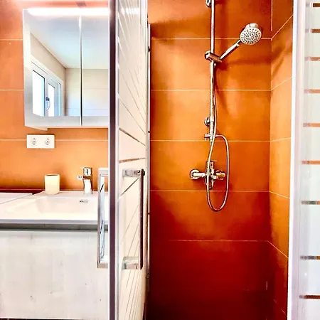 Seafront Residences * Loutra Oraias Elenis