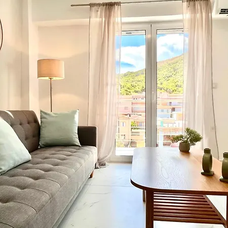 Seafront Residences Loutra Oraias Elenis