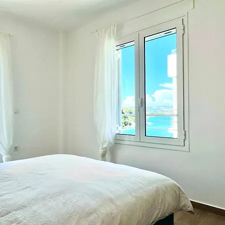 Seafront Residences *